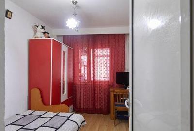 Apartament cu 3 camere semidecomandat în Trivale