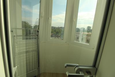 Piata Alba Iulia - Bd. Burebista - bloc mixt - studio complet renovat - 15