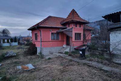 Casă cu 3 camere în Central - 5