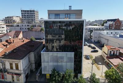 Birou, de 2,488 mp, în P-ța Romană - 2