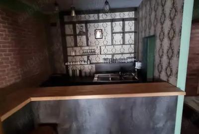 A 31 Proprietarul ofera spre inchiriere,300 mp utili in fata Inspectoratului Scolar ,strada Oituz,33 - 2