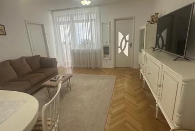 ÎNCHIRIEZ apartament 3 camere ATENEU! - 2