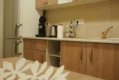 Apartament cu 2 camere decomandat în Central - 1