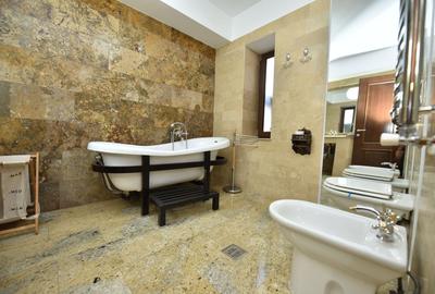 Apartament cu 3 camere decomandat în Romană - 6