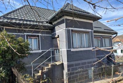 Casă cu 2 camere în Moldovenești - 5