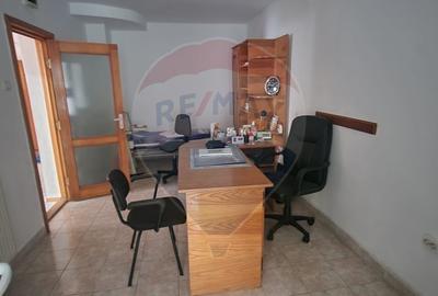 Spatiu de birouri de 80mp de inchiriat in zona Alexandru cel Bun - 2