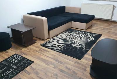 Garsonieră decomandată în Central - 2