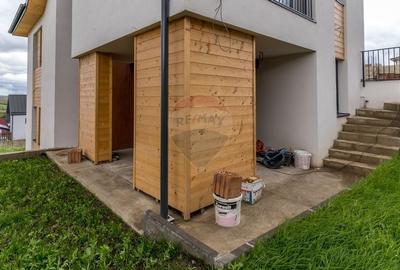 Casa individuala, arhitectura moderna, compartimentare superba, com 0 - 15