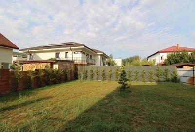 Casa zona Lunei, 5 camere + 3 bai, centrala proprie, prima inchiriere - 35
