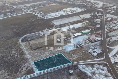 Teren Construcții intravilan de 925 mp, în Jucu de Sus - 2