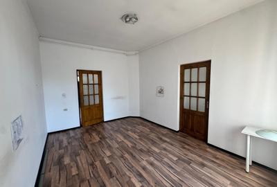 Casă individuală cu 5 camere cu Canalizare în Tunari - 4