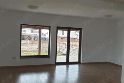 Casă cu 4 camere cu Teren 400 Mp în Tărlungeni - 7