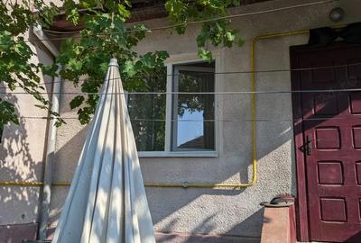 Casă cu 3 camere în Central - 1