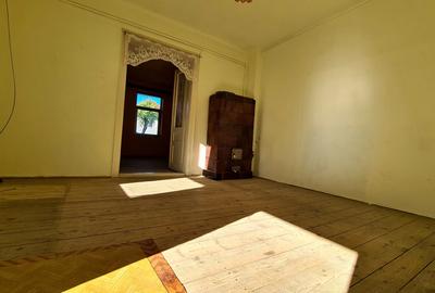 Descoperă  Brasovului Vechi: Casă  singur in curte - 11