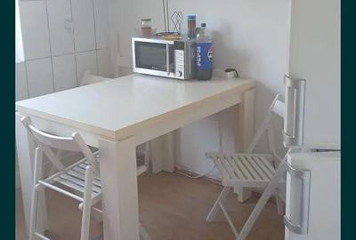 Inchiriez apartament cu 3 camere - 8