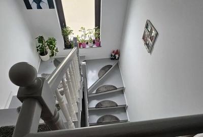 Casă cu 5 camere cu Teren 900 Mp în Central - 7