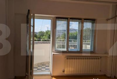 Apartament cu 4 camere decomandat în Banu Mărăcine - 9