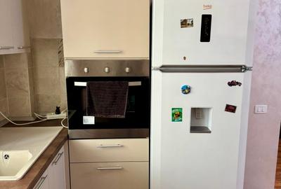 Apartament cu 3 camere semidecomandat, mobilat în Gorjului - 9