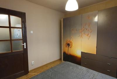 Apartament semidecomandat în Giurgiului