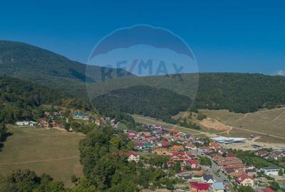 Casă individuală cu 9 camere cu Canalizare în Central - 11