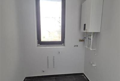 Apartament cu 2 camere decomandat în Berceni - 8