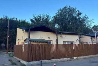 Spațiu comercial, de 167 mp, în Central - 3