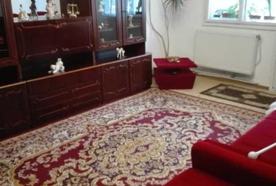 Apartament cu 3 camere decomandat în Central - 1