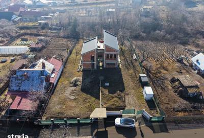 Casă cu 5 camere cu Teren 1851 Mp în Hemeiuș - 16
