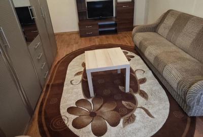 Apartament cu 2 camere decomandat în Central - 1