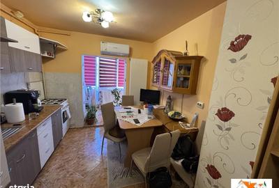 Apartament cu 2 camere decomandat în Ampoi 3 - 2