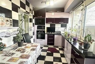 Casa P+1+M+ pod inalt, placa de beton intre etaje, Zona Km 4 - 23