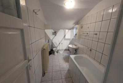 Apartament tip mansarda 3 camere de inchiriat - 7