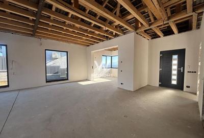 Casă individuală cu 4 camere cu Canalizare în Veterani - 11