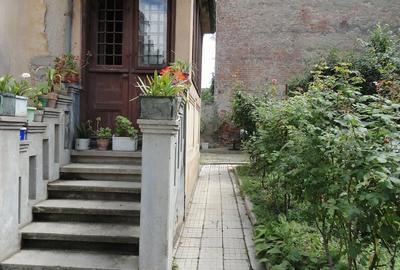 Casă cu 3 camere cu Teren 190 Mp în P-ța Victoriei - 4