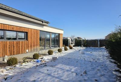 Casa individuala cu 4 camere, teren 500mp, Harman - 12