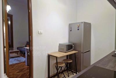 Proprietar vand apartament 3 camere Revolutiei - Medicina - 10