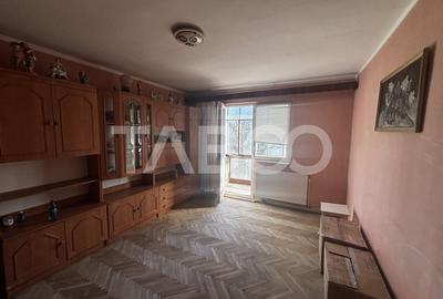 Apartament de vanzare 3 camere 50 mp utili zona Mihai Viteazul - 3