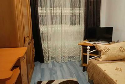 Apartament cu 4 camere decomandat în Alexandriei - 3