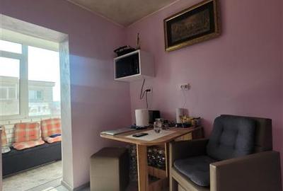 Apartament cu 3 camere decomandat, mobilat în Trocadero - 5