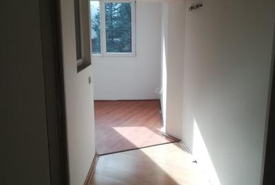Central, casa cu 10 spatii, 3 bai, parter plus 2 etaje, - 4