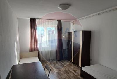 Garsoniera ideala pentru studen?i la baza Colinei ...