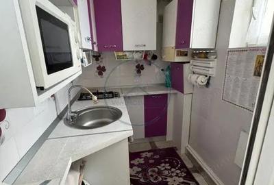 Apartament cu 2 camere semidecomandat, mobilat în Central - 4