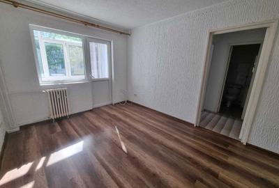 Apartament cu 2 camere semidecomandat în Malu Roșu - 1