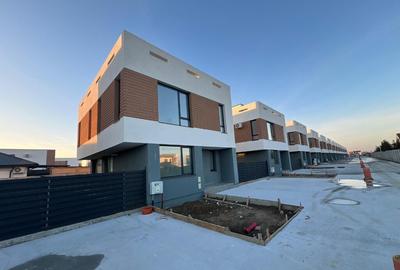 LA CHEIE! gata de mutare The Class Villas Tunari, TEREN 300 MP LA CHEIE! gata de mutare The Class Villas Tunari, TEREN 300 MP - 3