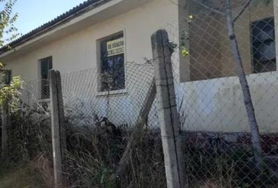 Casă cu 6 camere în Vârteșcoiu - 1