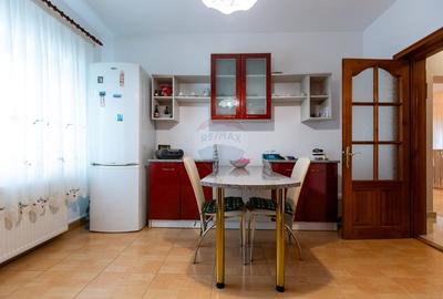 Casa / Vila D+P+1 cu 5 camere de vanzare, strada Slatinei, Luncani - 8