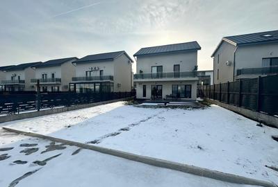 Casă individuală cu 6 camere cu Canalizare în Central - 28