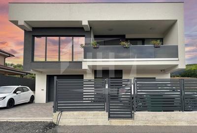 Casa noua, la cheie, piscina exterioara, terase panoramice