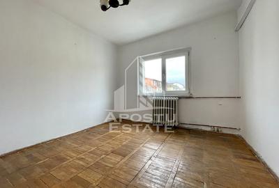 Apartament cu 3 camere decomandat în Buziașului - 7