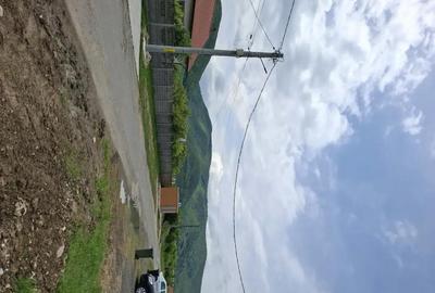 Teren de 1423 mp, în Vețel - 6